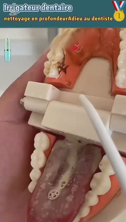 Charger la vidéo : 🦷 CB12 – Une haleine fraîche et une protection longue duréeCB12 est un bain de bouche scientifiquement formulé pour neutraliser la mauvaise haleine pendant 12 heures. Contrairement à de nombreux produits qui masquent seulement les odeurs, CB12 agit à la source en neutralisant les composés soufrés responsables de l’halitose.